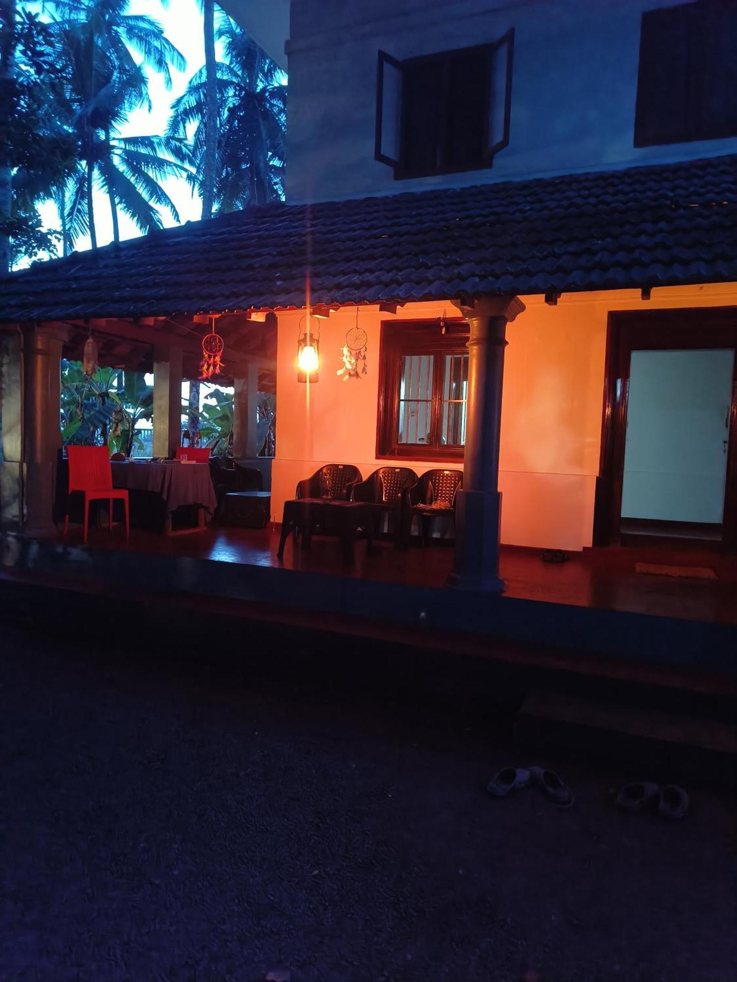 Perch Next Door Bed & Breakfast Kannur Eksteriør bilde
